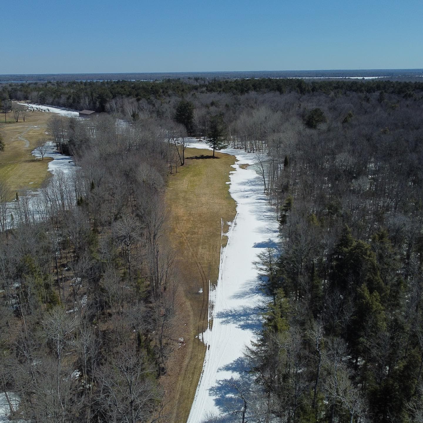 The snow is almost gone. Excited for some warm weather this week to get the course dried up! #PlayTheLake