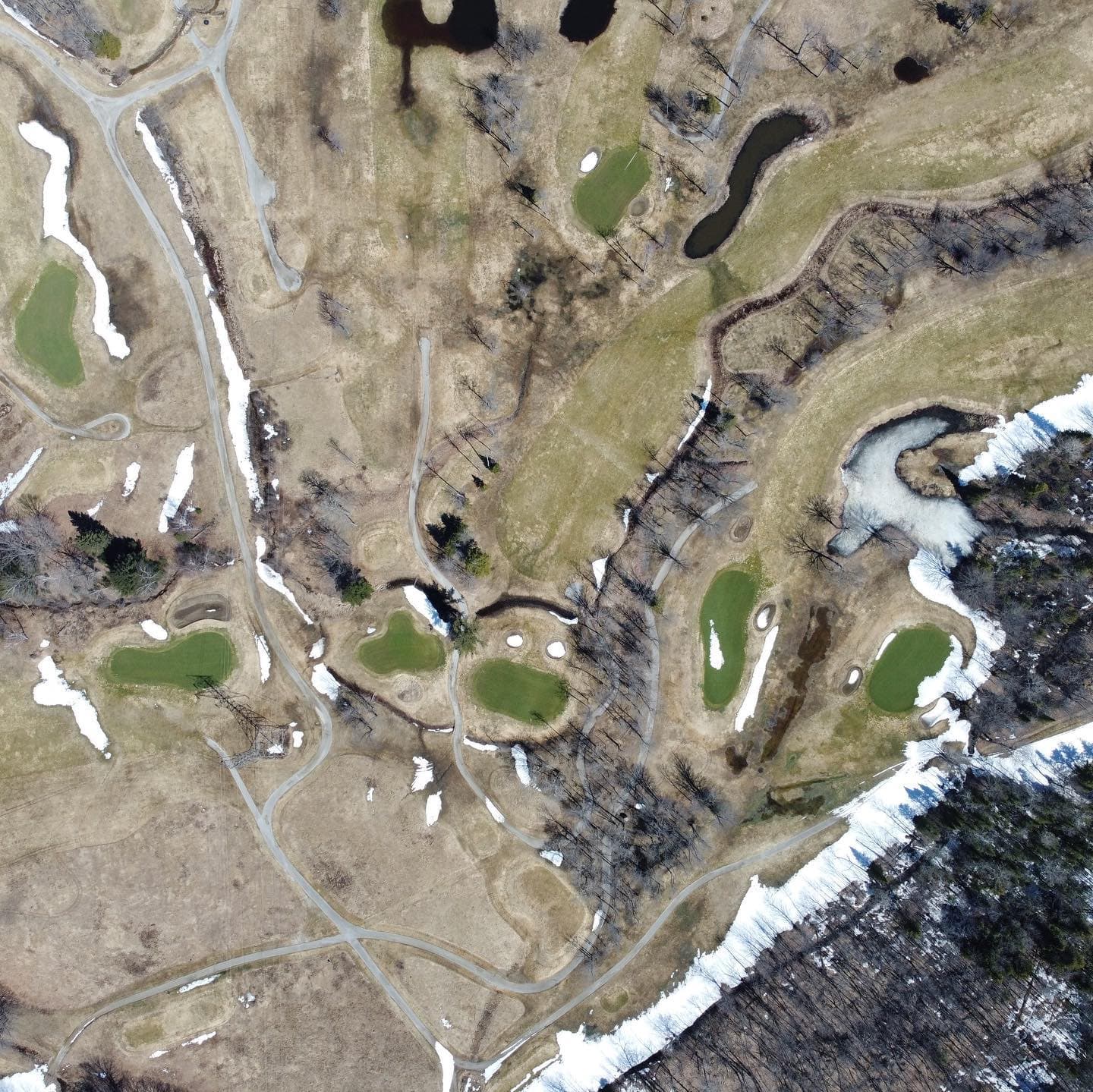 The snow is almost gone. Excited for some warm weather this week to get the course dried up! #PlayTheLake
