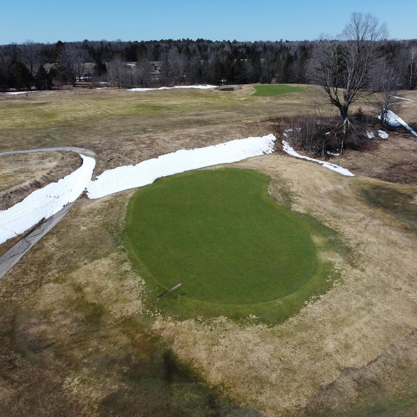 The snow is almost gone. Excited for some warm weather this week to get the course dried up! #PlayTheLake