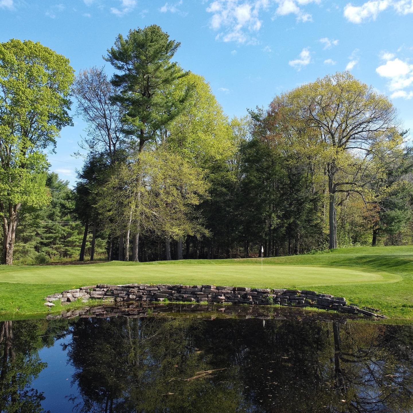 Happy @rbccanadianopen week 🇨🇦

The back nine at this years host @oakdalegolfandcountryclub was designed by Robbie Robinson. 

Robinson designed the south course here, as well as 2 and 5 north. The new holes on the north opened in 1968, and the south course opened in 1972. 

Robinson was inducted into the Canadian Golf Hall of Fame in 2002:

“Clinton E. Robinson, better known as Robbie, loved the game of golf and spent his life bringing it to the masses.  A golf course architect who apprenticed under the legendary Stanley Thompson, Robinson designed or remodelled more than 100 courses.  Perhaps his single most significant contribution to the game was in the study of turfgrass and the dissemination of this information through the establishment of the Canadian Turfgrass shows and as the Green Section director for the RCGA in the 1950’s.” 

#LSGHistory #PlayTheLake #GolfArchitecture