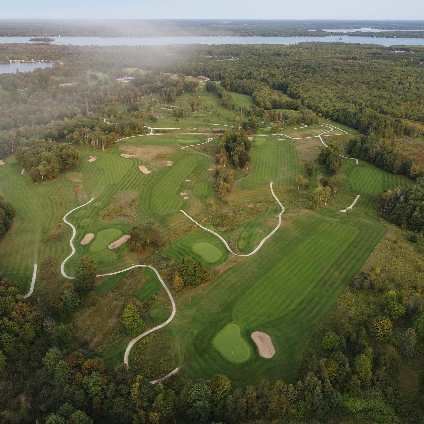 Happy @rbccanadianopen week 🇨🇦

The back nine at this years host @oakdalegolfandcountryclub was designed by Robbie Robinson. 

Robinson designed the south course here, as well as 2 and 5 north. The new holes on the north opened in 1968, and the south course opened in 1972. 

Robinson was inducted into the Canadian Golf Hall of Fame in 2002:

“Clinton E. Robinson, better known as Robbie, loved the game of golf and spent his life bringing it to the masses.  A golf course architect who apprenticed under the legendary Stanley Thompson, Robinson designed or remodelled more than 100 courses.  Perhaps his single most significant contribution to the game was in the study of turfgrass and the dissemination of this information through the establishment of the Canadian Turfgrass shows and as the Green Section director for the RCGA in the 1950’s.” 

#LSGHistory #PlayTheLake #GolfArchitecture