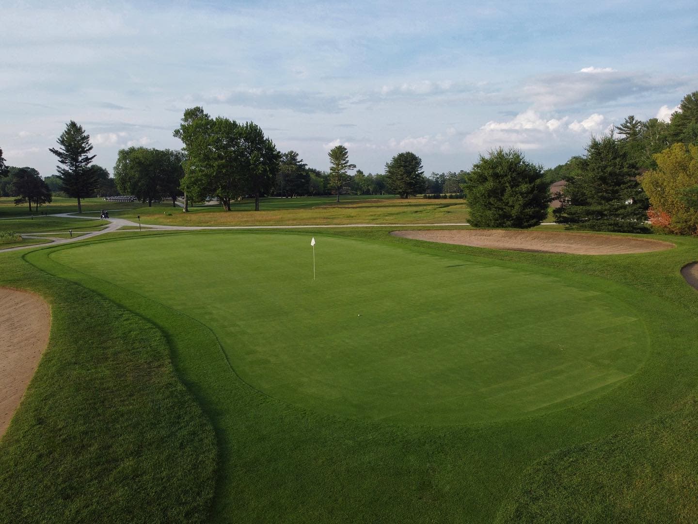 A nice end to the weekend 👌#SundayGolf #PlayTheLake