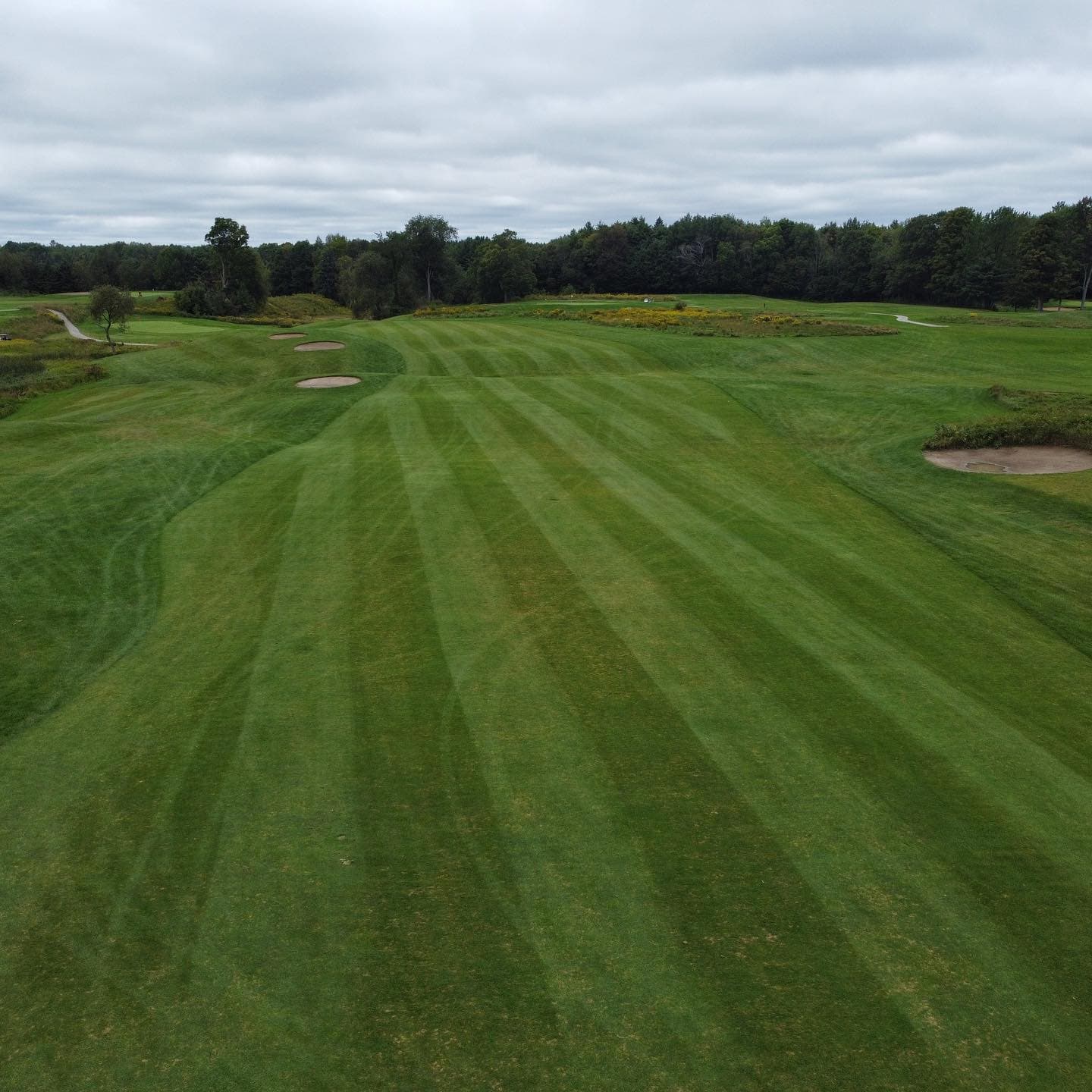 #SeptemberStripes have arrived early 😍 #PlayTheLake