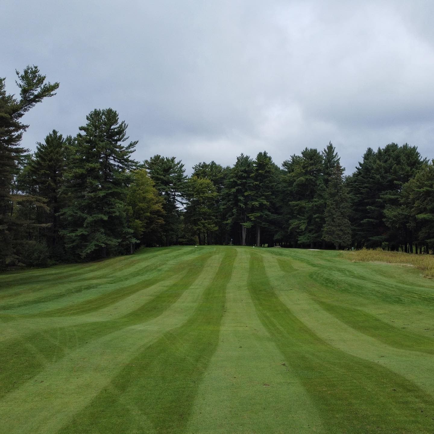 #SeptemberStripes have arrived early 😍 #PlayTheLake