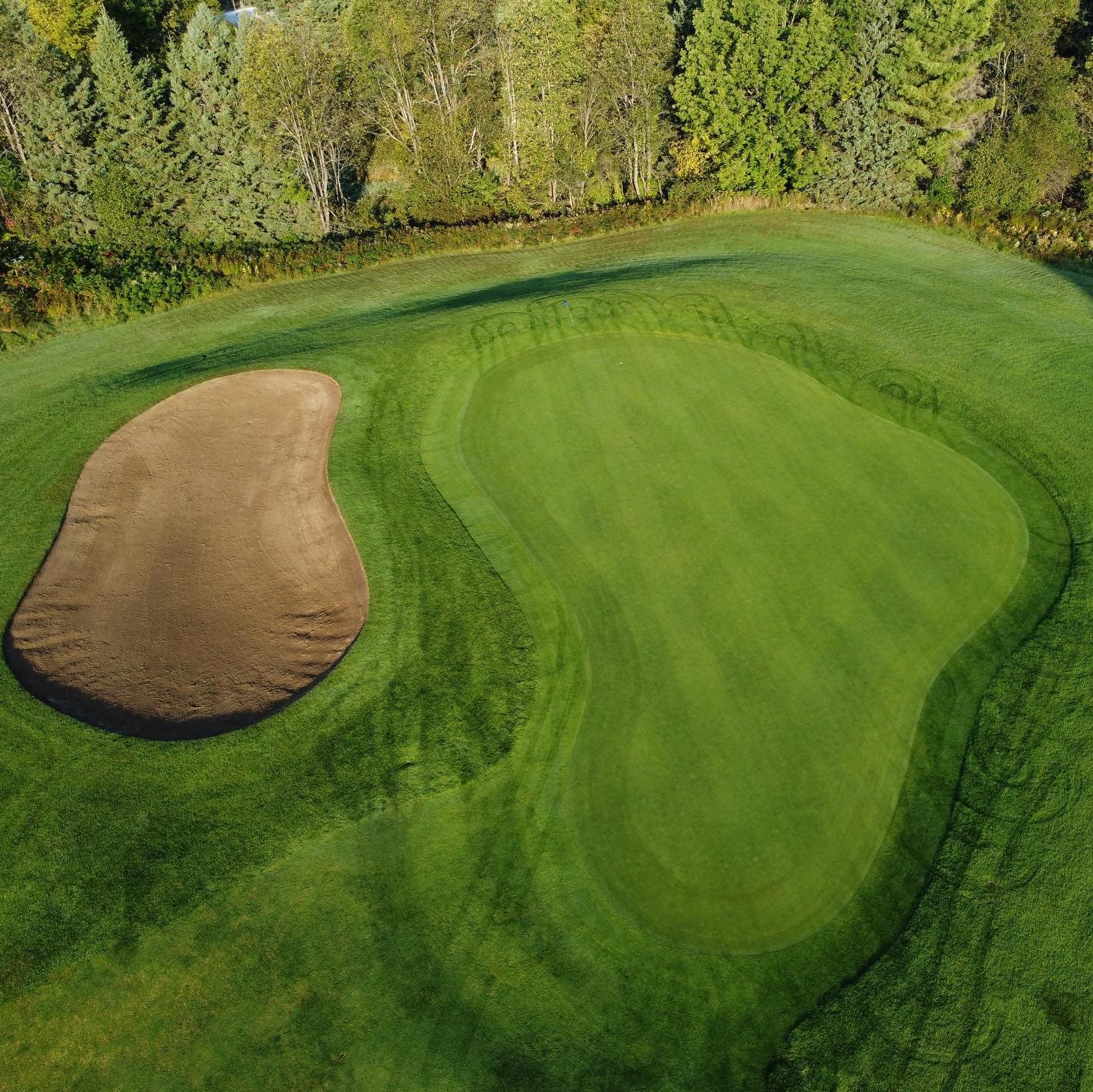 Fall golf has arrived 🍁😍#PlayTheLake #FallGolf