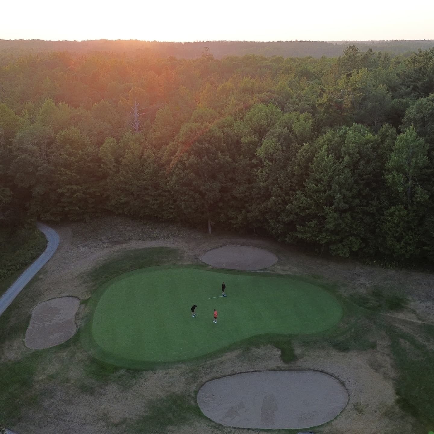 Course is crispy 🔥🔥🔥🔥

The least amount of rain we’ve seen in a very long time. The course is playing so firm and fast 👌#SummerGolf