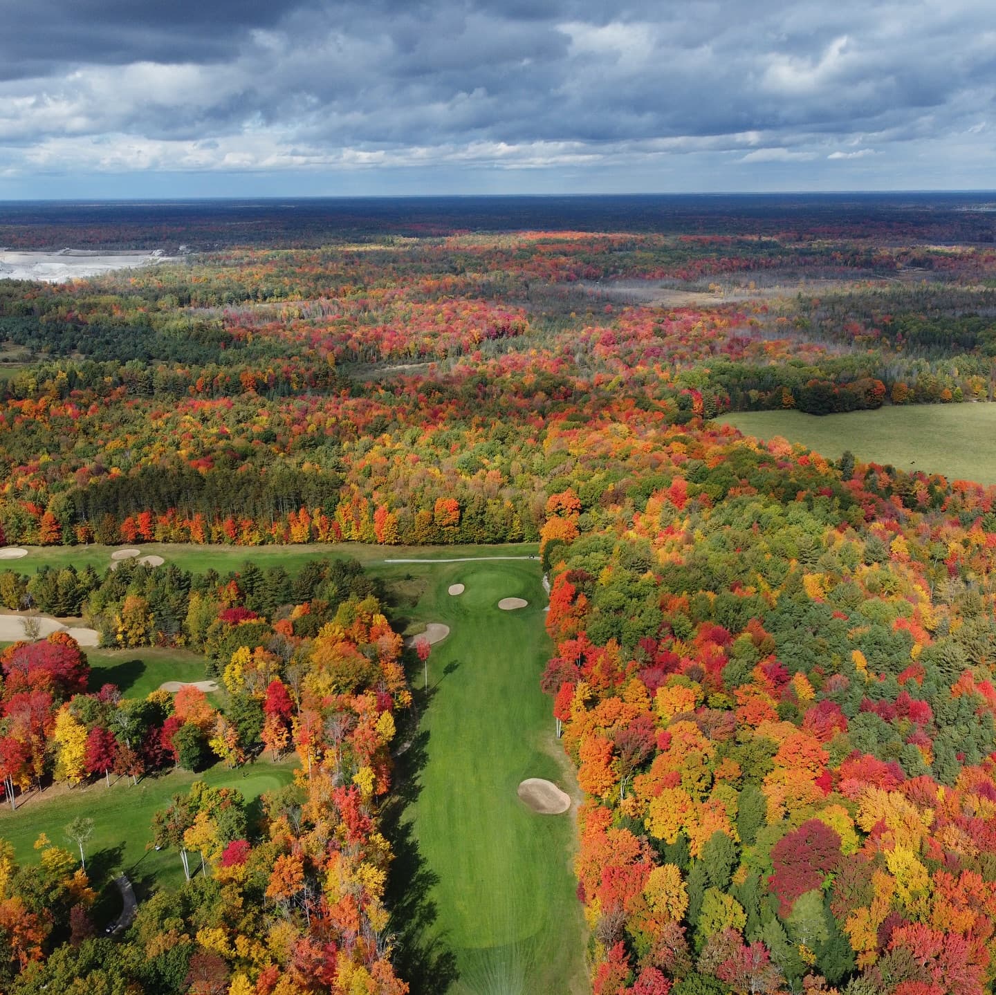 It’s September 1st which means #FallGolf is almost here 😍