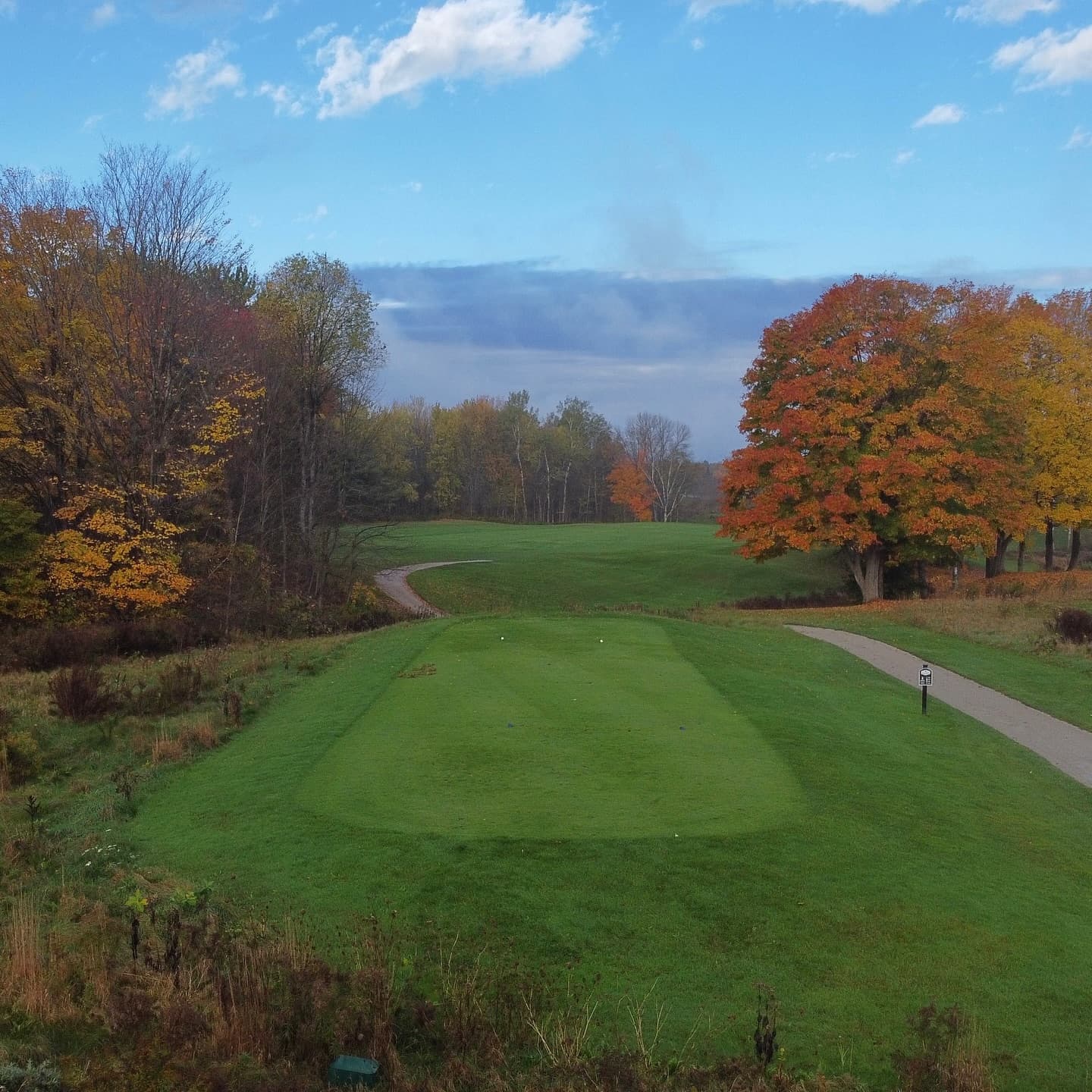 It’s September 1st which means #FallGolf is almost here 😍