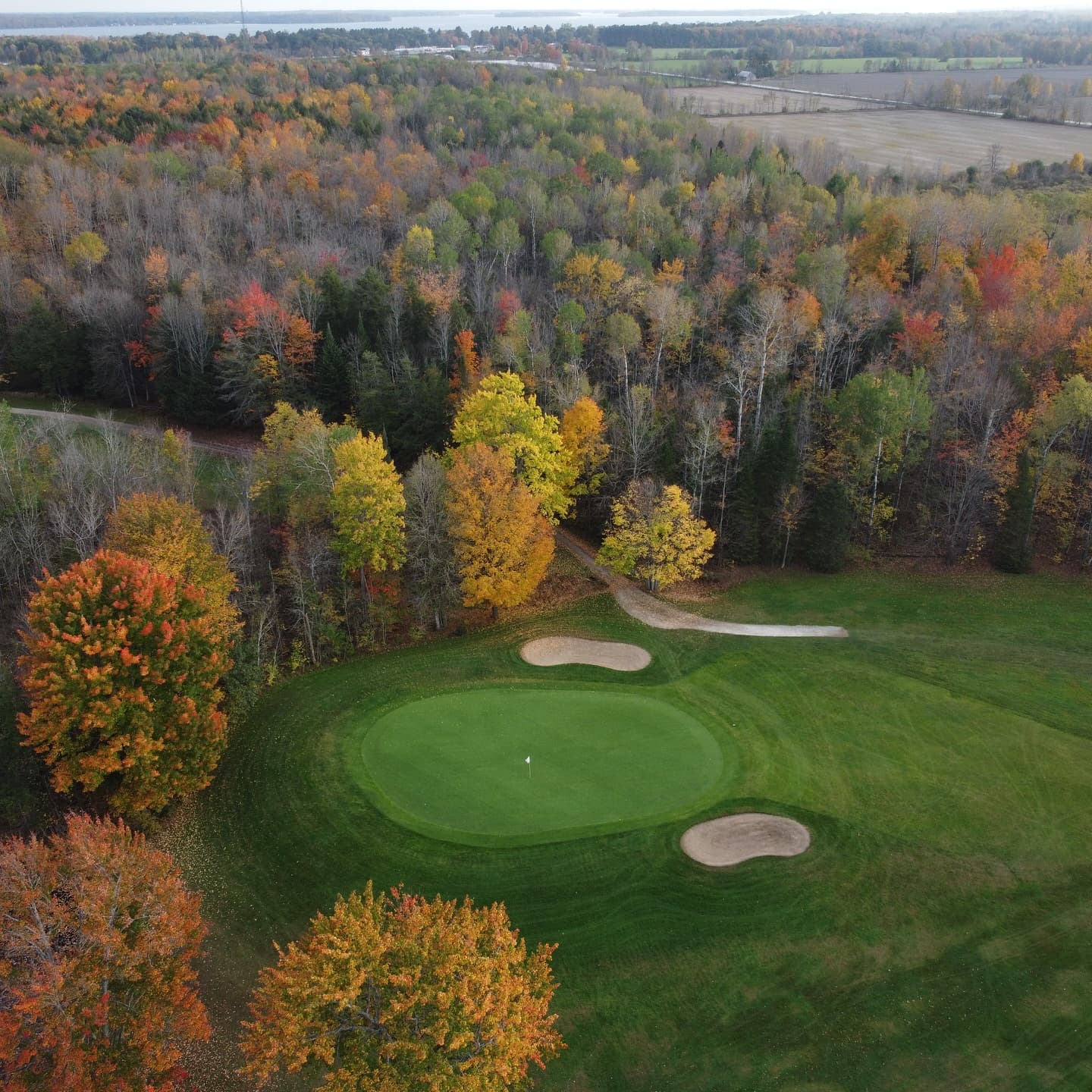 It’s September 1st which means #FallGolf is almost here 😍