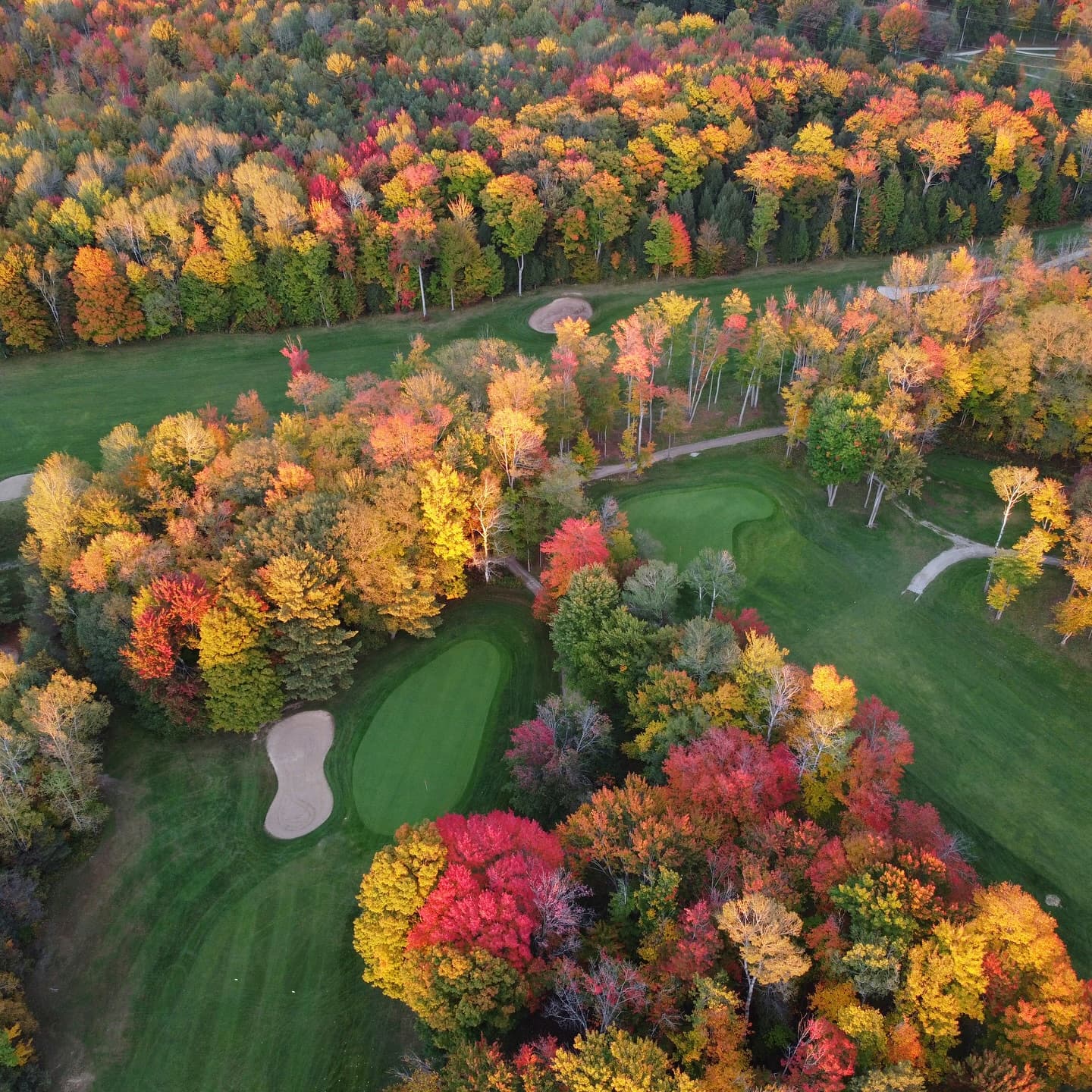 It’s September 1st which means #FallGolf is almost here 😍