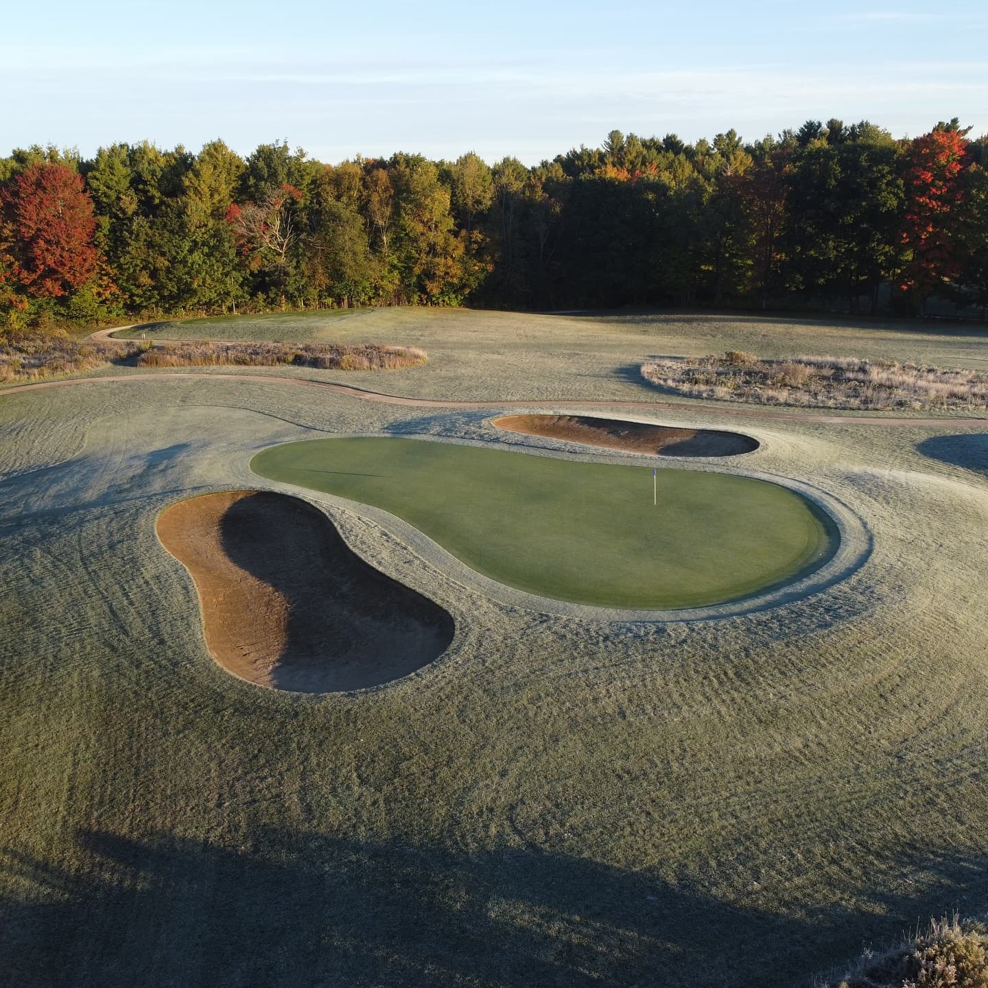 Frost mornings coming soon 🥶

This was a frost delay on September 28th, 2022 at 8:30am #PlayTheLake