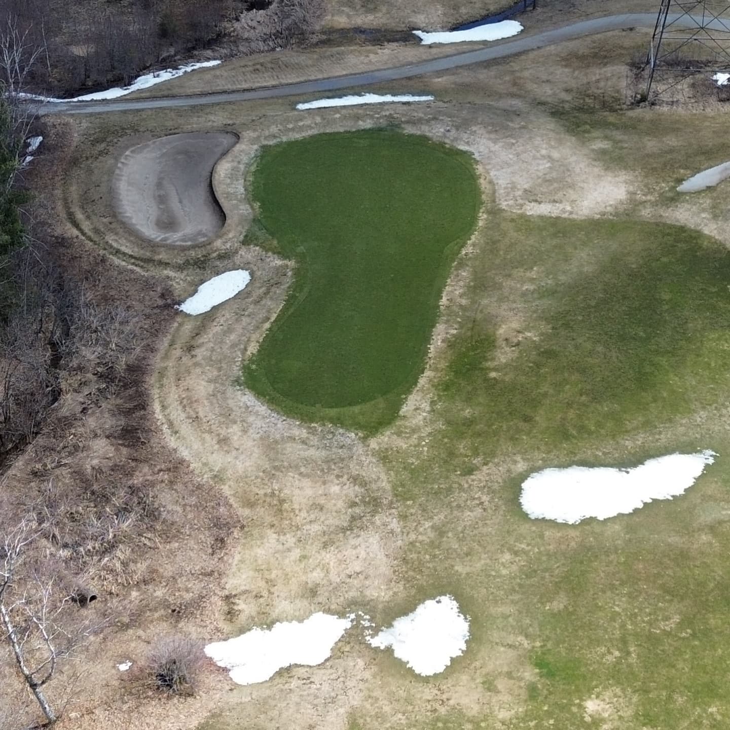 Happy Masters Saturday! The course is starting to dry out. Greens are looking amazing 🔥

Golf season is coming!!