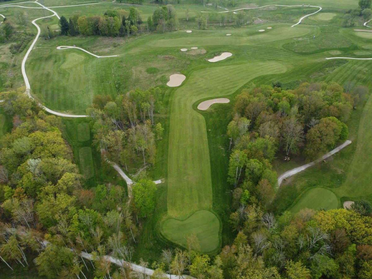 The course is starting to get firm 🔥hoping the rain will stay away for the long weekend! #PlayTheLake https://t.co/cNoWcZWo6t