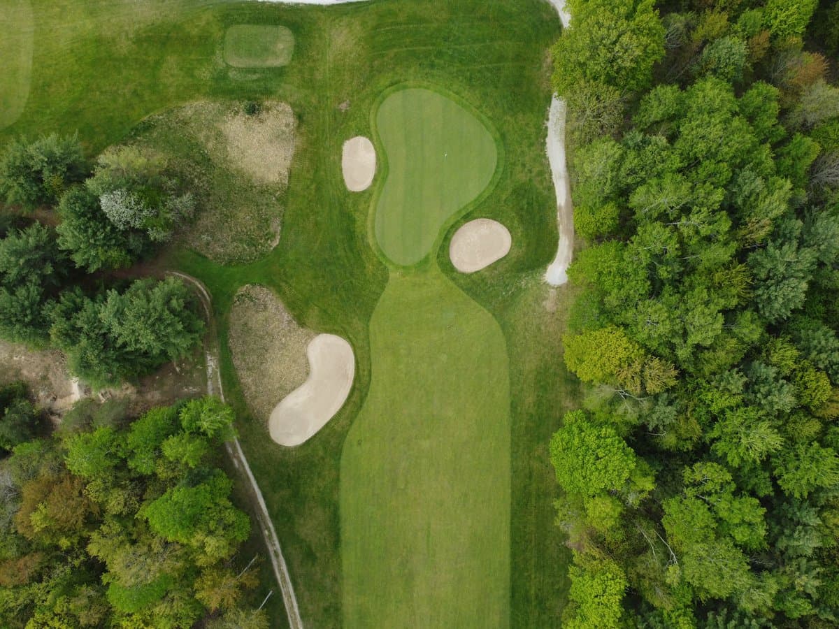 The course is starting to get firm 🔥hoping the rain will stay away for the long weekend! #PlayTheLake https://t.co/cNoWcZWo6t