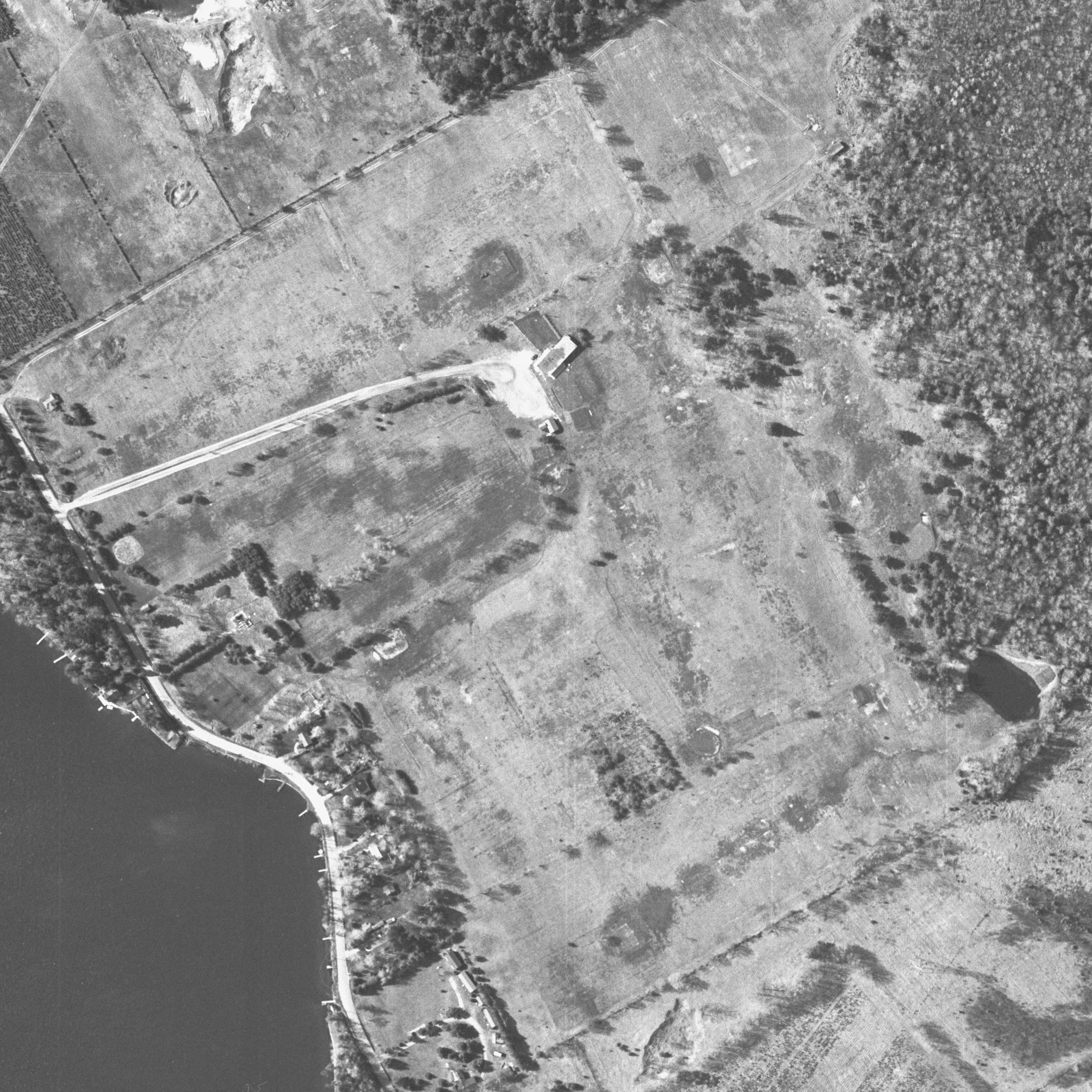Aerial image of the course from 1955