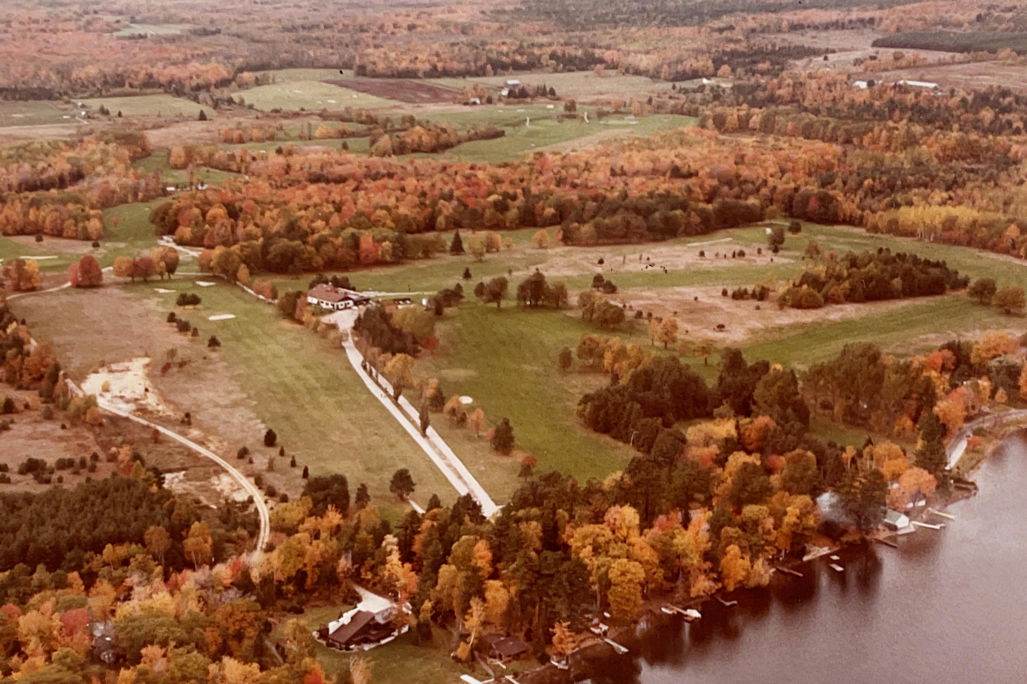 Aerial image in 1980.