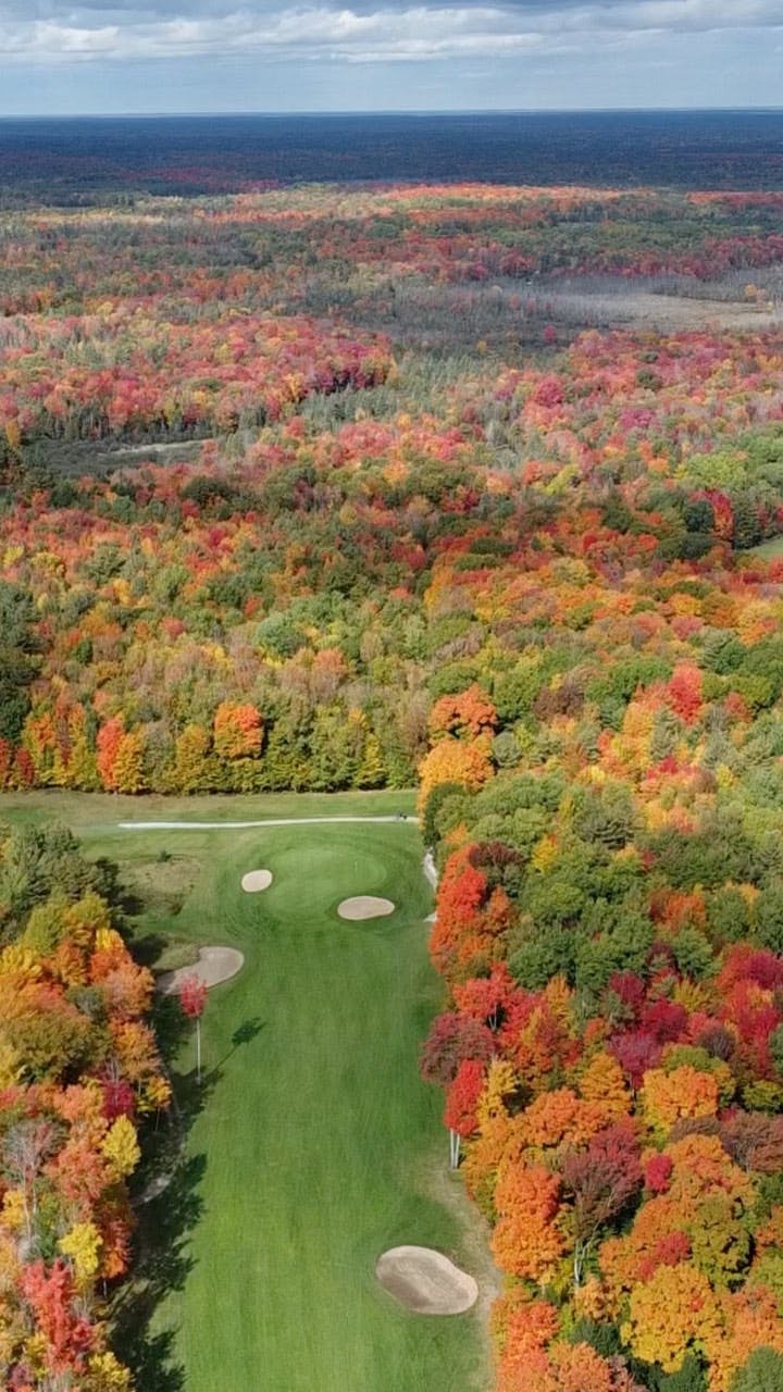 Fall golf on 4 west 🔥🔥