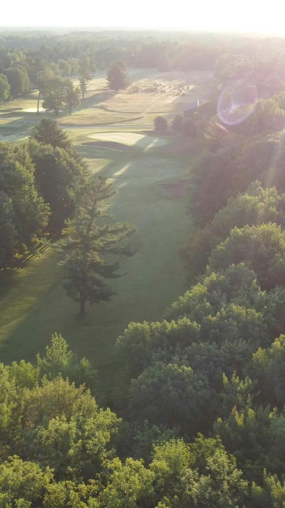 Sunrise on 9 south 🔥 

#golf #golfontario #muskokagolf #ontariogolf #canadagolf #golf #golfcanadagolf #dronegolf #drone #dronephotography #orillia #muskoka #washago #gravenhurst #cottagecountry #cottagelife #golflife #publicgolf #affordablegolf #golfviews #experiencesimcoecounty #golfing #golfpics #nolayingup #ehplusgolf #brucegreysimcoe
