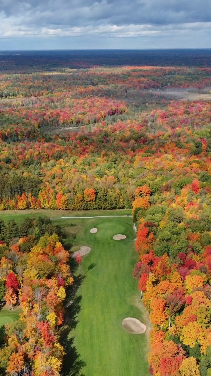 September is here which means it’s almost time for #FallGolf 🍁