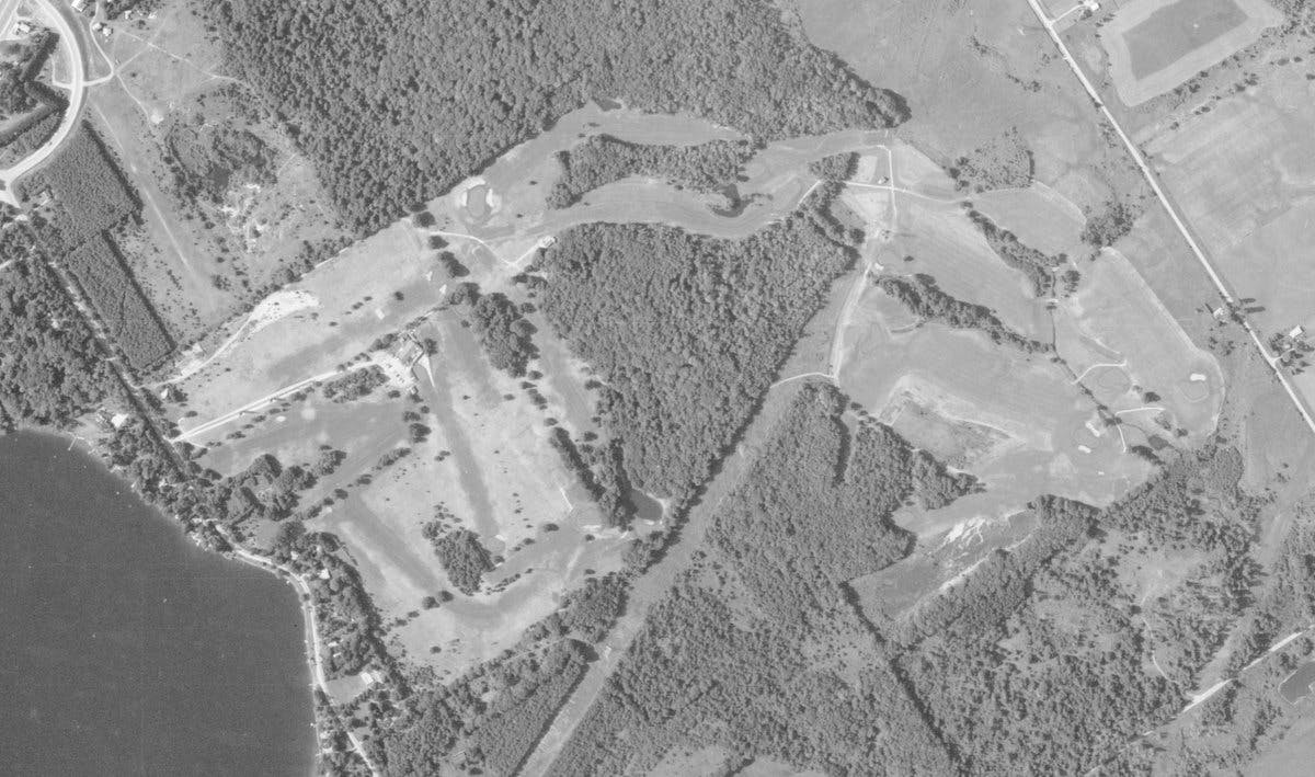 A 1976 aerial view of the course #PlayTheLake https://t.co/5JlyMhb67b