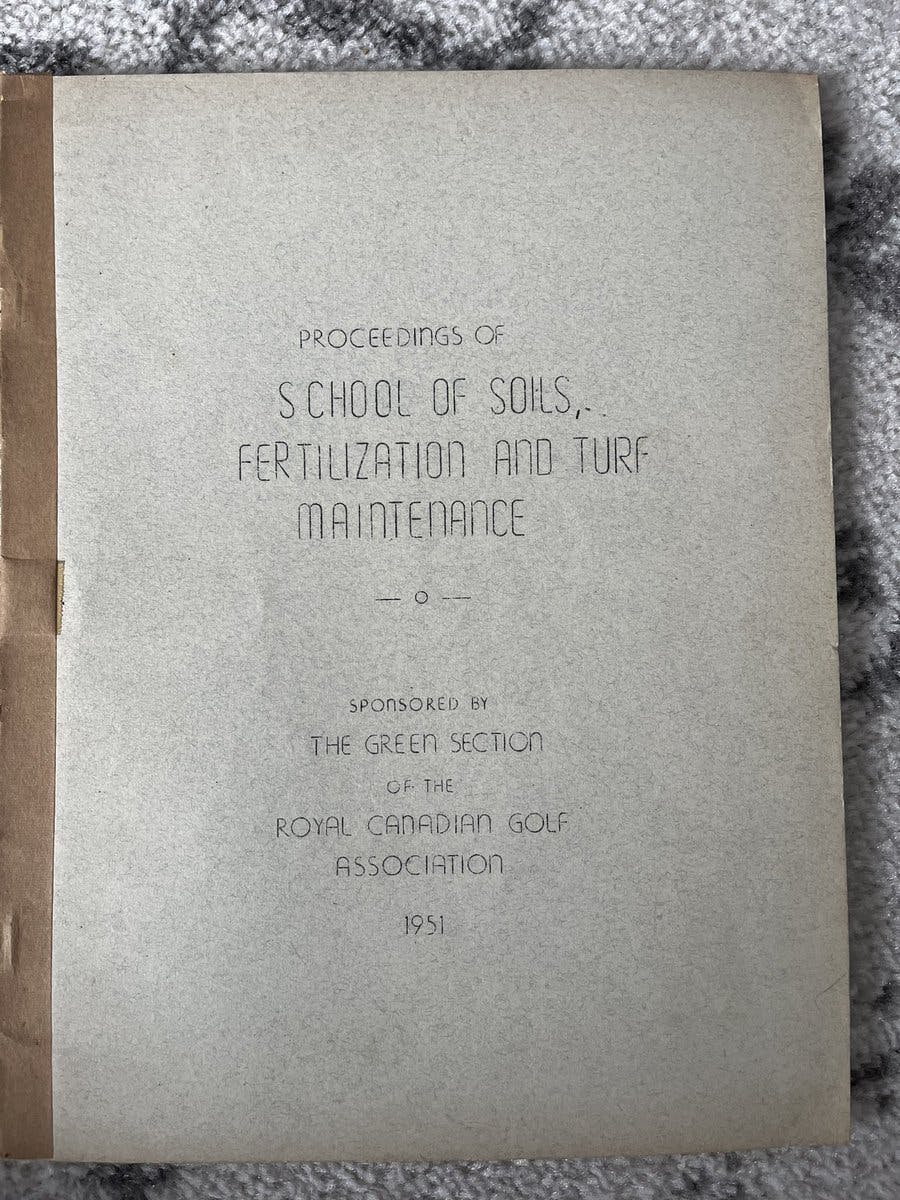 Lots of old turf guides from @GolfCanada as well! https://t.co/jT5DObMt6N https://t.co/KtPTKCY1LR